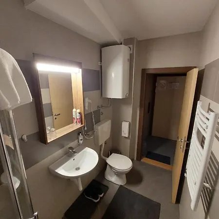 Apartment Brzece Center Mitrovski Gondola 300m Kopaonik