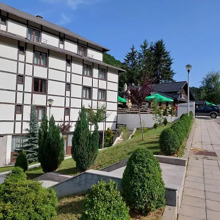 Brzece Center Mitrovski Gondola 300m Apartment
